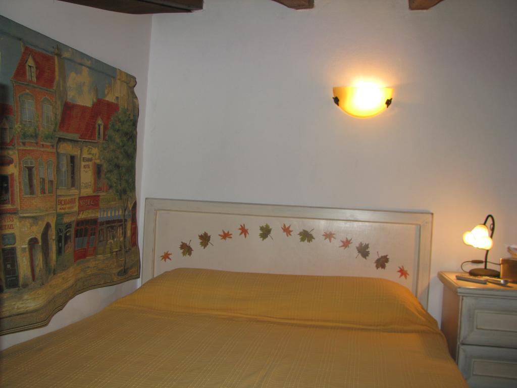 Porfyrousa Traditional Apartament Milopotamos (Kythira)