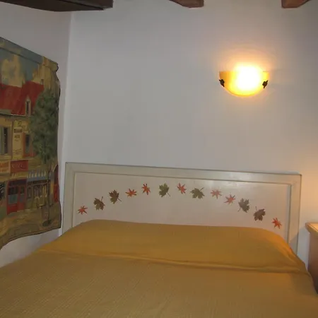 Porfyrousa Traditional Hotel Milopotamos  Extérieur photo