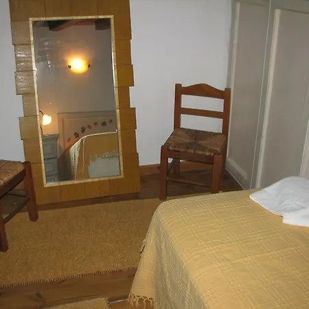 Porfyrousa Traditional Hotel Milopotamos  Extérieur photo